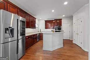 112 Turnberry Cir, Carrollton, GA 30116 - Photo 6