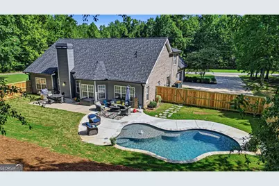 2305 Hawthorne Trace, Monroe, GA 30655 - Photo 16