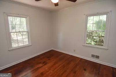 1541 Oakhill Drive, Griffin, GA 30223 - Photo 16