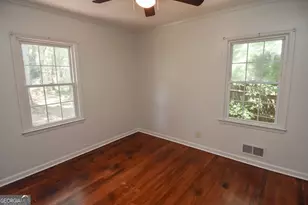 1541 Oakhill Dr, Griffin, GA 30223 - Photo 16
