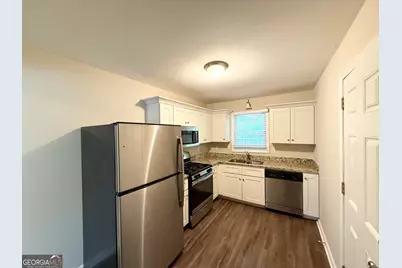 2839 Waters Road SW, Atlanta, GA 30354 - Photo 4