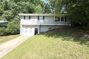 3169 Pennington Cir SW, Atlanta, GA 30354 - Photo 2