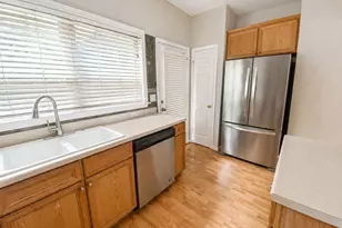 1560 Anna Ruby Ln NW, Kennesaw, GA 30152 - Photo 2