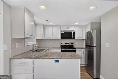 1 Villa Court SE, Smyrna, GA 30080 - Photo 12