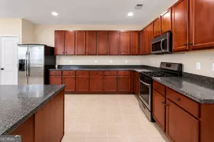 3025 Sable Trl, South Fulton, GA 30349 - Photo 6