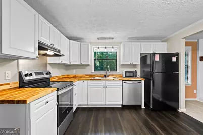 147 Lincoln Street, Hogansville, GA 30230 - Photo 14