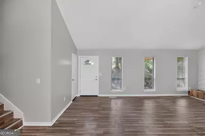 9759 Greenside Way, Douglasville, GA 30135 - Photo 4