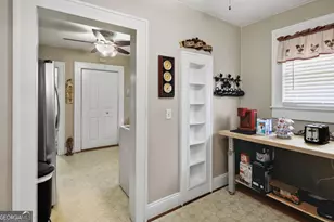 791 Park Ave SE, Lindale, GA 30147 - Photo 16
