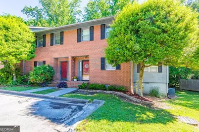 1900 Meadowbrook Circle NW, Dalton, GA 30720 - Photo 2