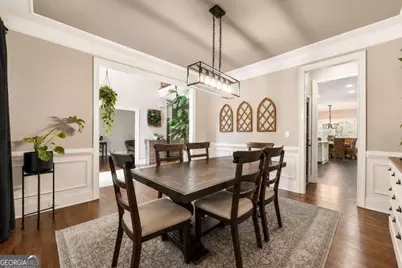 914 Meadow Club Court, Suwanee, GA 30024 - Photo 8