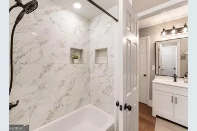 914 Meadow Club Court, Suwanee, GA 30024 - Photo 34