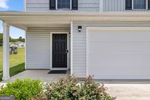 324 Middleton Ct, Chatsworth, GA 30705 - Photo 2