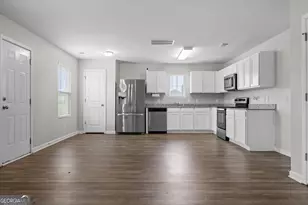 324 Middleton Ct, Chatsworth, GA 30705 - Photo 4