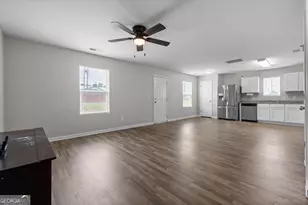 324 Middleton Ct, Chatsworth, GA 30705 - Photo 6