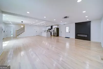4307 Cedar Wood Drive SW, Lilburn, GA 30047 - Photo 20