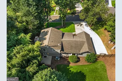 492 Rustic Ridge Circle, Lawrenceville, GA 30043 - Photo 8