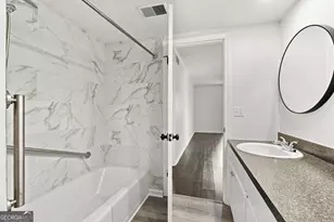 6851 Roswell Rd, Sandy Springs, GA 30328 - Photo 16
