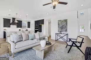 117 Kindred Ln, Marietta, GA 30066 - Photo 4