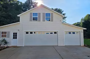 1016 Hamilton Dr, Locust Grove, GA 30248 - Photo 4