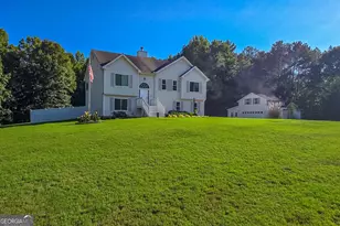 1016 Hamilton Dr, Locust Grove, GA 30248 - Photo 2
