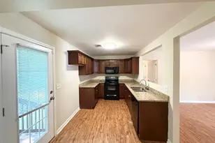 2856 Argyle Dr NW, Atlanta, GA 30318 - Photo 6