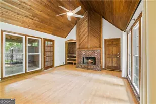 3601 Miller Farms Ln, Duluth, GA 30096 - Photo 6