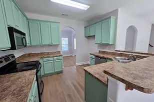115 Jasmine Ln, Lagrange, GA 30241 - Photo 10
