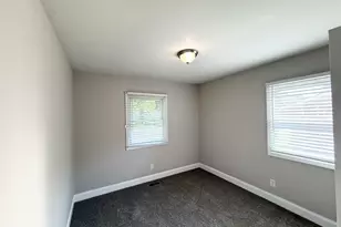 429 SE Oak Dr, Atlanta, GA 30354 - Photo 14