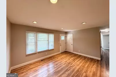 429 SE Oak Drive, Atlanta, GA 30354 - Photo 4