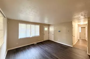 423 Belgarde Pl SE, Atlanta, GA 30354 - Photo 4