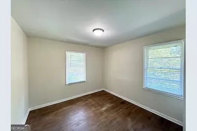 233 W Simon Terrace NW, Atlanta, GA 30318 - Photo 14
