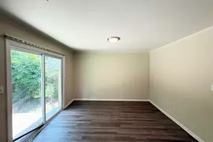 233 W Simon Terrace NW, Atlanta, GA 30318 - Photo 8