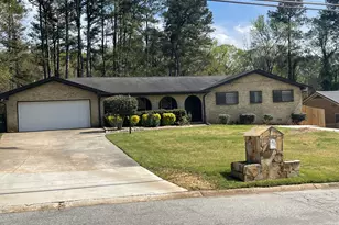 1088 Sherrington Dr, Stone Mountain, GA 30083 - Photo 2