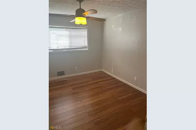 1088 Sherrington Drive, Stone Mountain, GA 30083 - Photo 12
