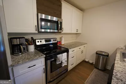 91 Hurt Road SE, Smyrna, GA 30082 - Photo 6