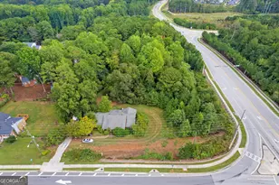 885 Collins Hill Rd, Lawrenceville, GA 30043 - Photo 8