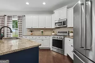 179 Timbercreek Estates Dr, Sharpsburg, GA 30277 - Photo 18