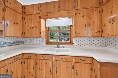 1305 Greenview Drive, Griffin, GA 30224 - Photo 14