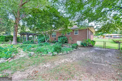 1305 Greenview Drive, Griffin, GA 30224 - Photo 46