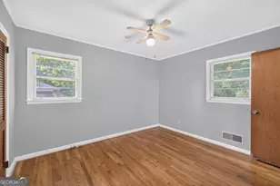 1305 Greenview Dr, Griffin, GA 30224 - Photo 26