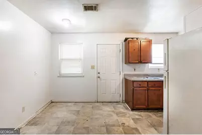 210 Perry Railroad, Fort Valley, GA 31030 - Photo 6