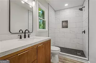137 Farmington Dr, Woodstock, GA 30188 - Photo 1