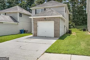 2354 Hackamore Dr, South Fulton, GA 30349 - Photo 2