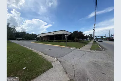 305 S Main Street, Statesboro, GA 30458 - Photo 2