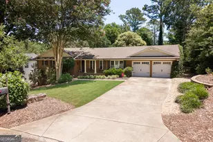 275 Davis Estates Rd, Athens, GA 30606 - Photo 6