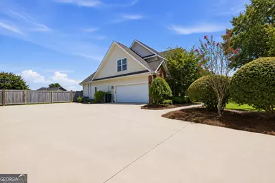 110 Cole Court, Warner Robins, GA 31088 - Photo 4