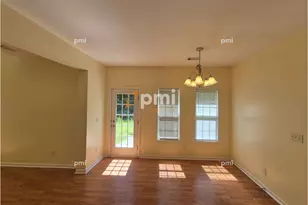 1560 Bramlett Hill Ln, Lawrenceville, GA 30045 - Photo 6