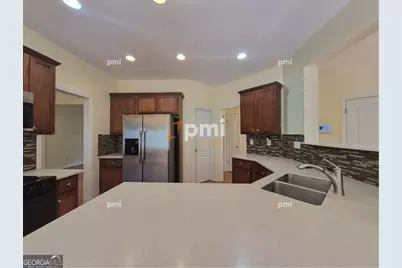 1560 Bramlett Hill Lane, Lawrenceville, GA 30045 - Photo 4