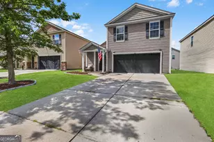 304 Connor Ct, Hinesville, GA 31313 - Photo 2