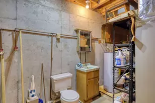 920 Alfred Ln, Newborn, GA 30056 - Photo 32